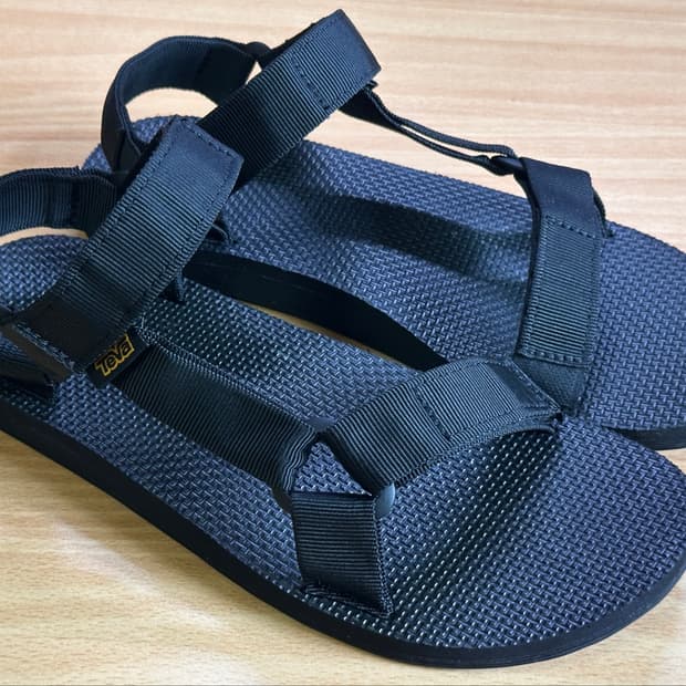 테바 오리지널 유니버셜 샌들 블랙 260 (밑창 마모 0% 새상품급)