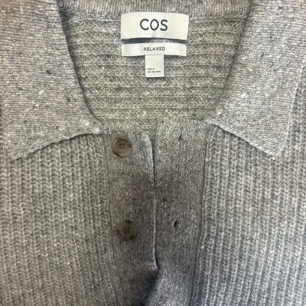 코스 니트 m 사이즈
