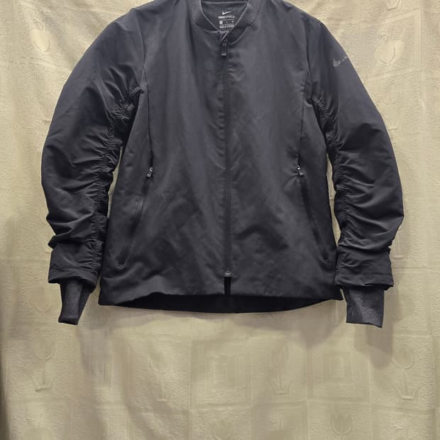 나이키 쉴드 바람막이 자켓 S 사이즈