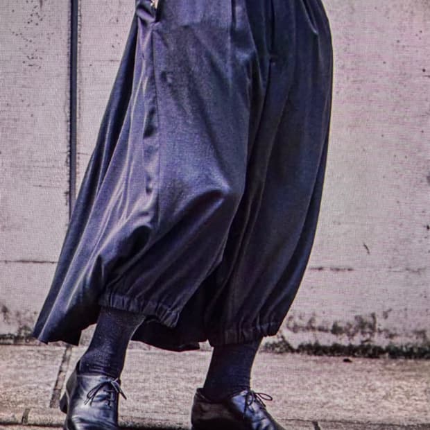 요지 야마모토 까마귀 펜츠입니다