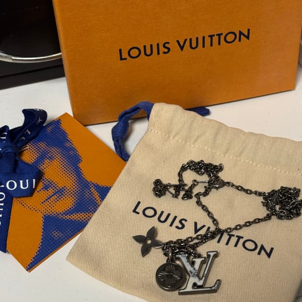 [OS] 루이비통 터콰이즈 목걸이