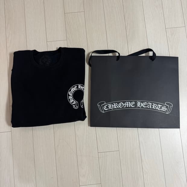 [S] 크롬하츠 홀스슈 맨투맨 새상품