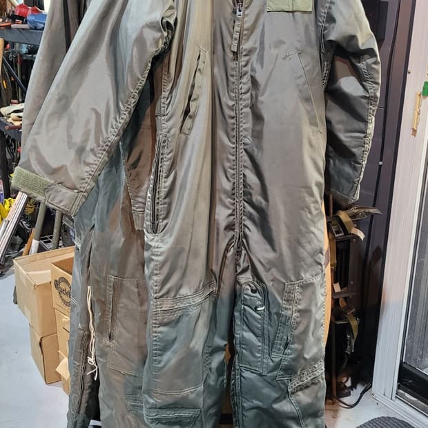 미 공군 cwu-64/p 노멕스 커버롤