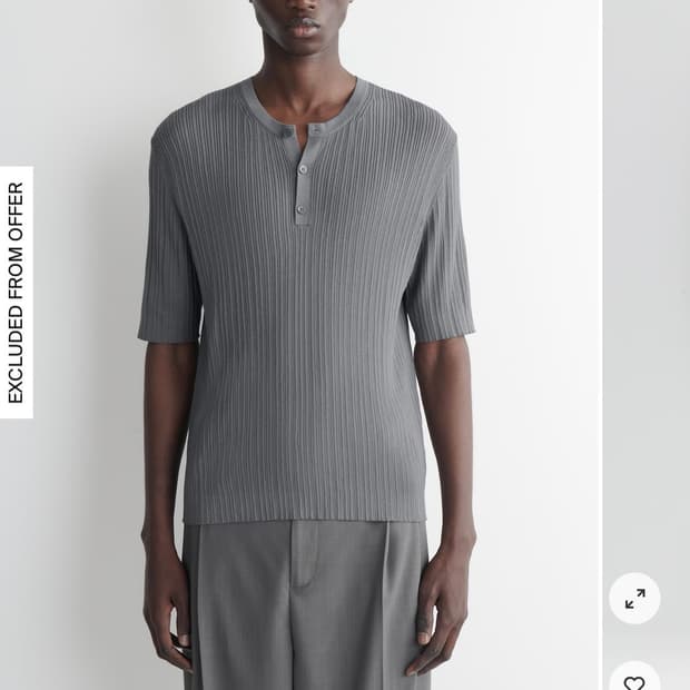 Cos 코스 26ss 런웨이 실크 헨리 티셔츠