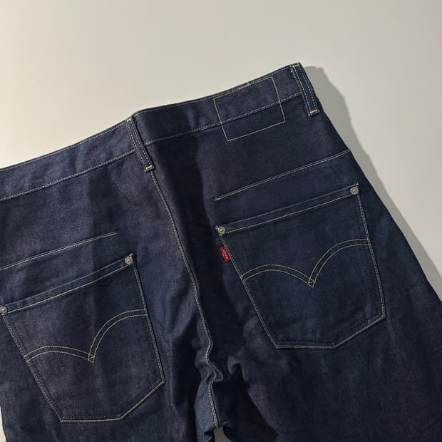 Vintage 00s Levi's Engineered Jeans