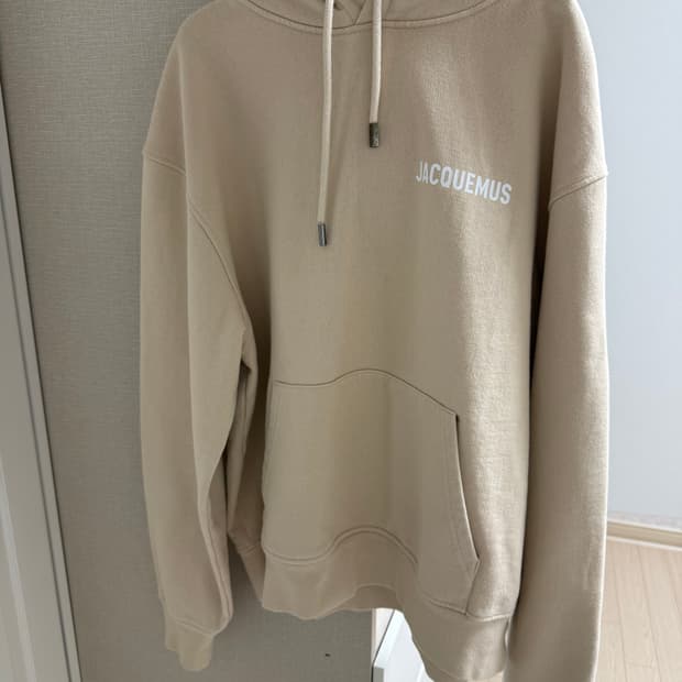 자크뮈스 후드티