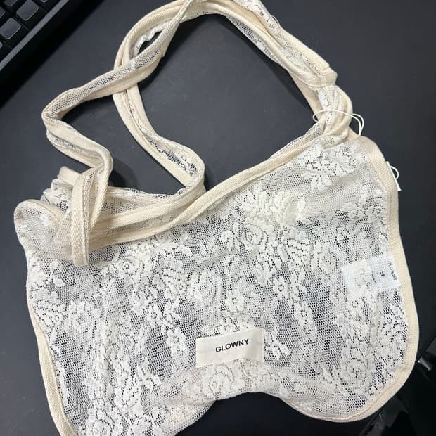 글로니 레이스 백