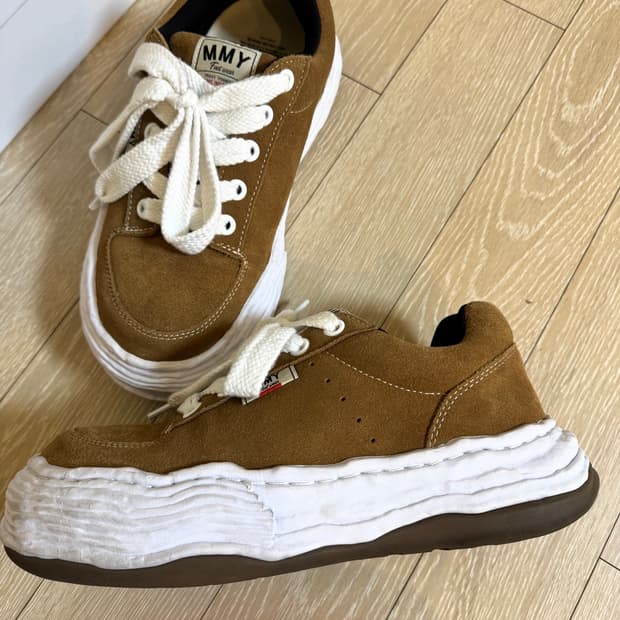 미하라야스히로 올리버 브라운(스웨이드) 42