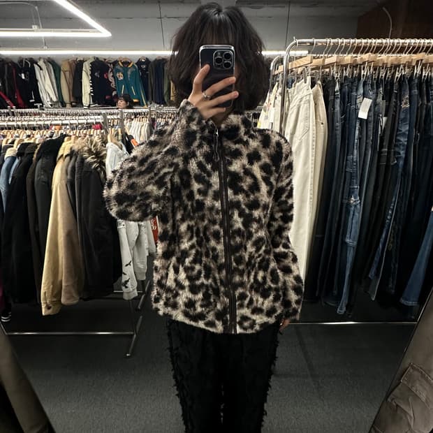L)재패니즈 빈티지 Cozy 레오파드 셰르파 집업