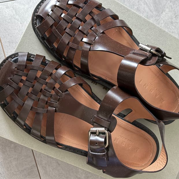 마르니 피셔맨 샌달