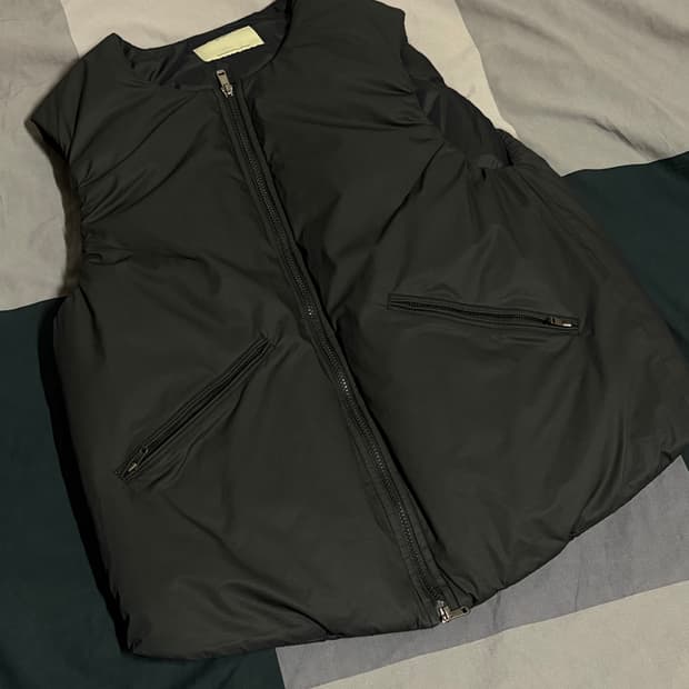 포터리 니트 베스트(Neat Vest) 블랙 2