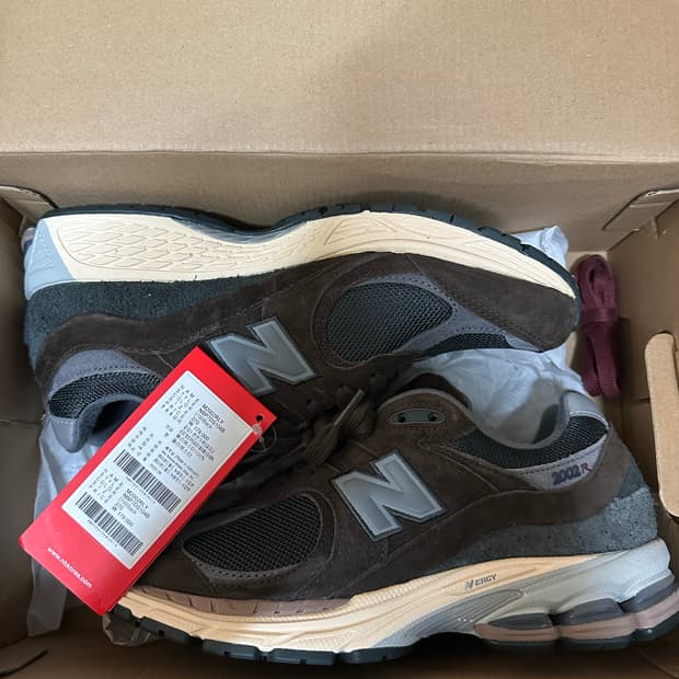 뉴발란스 m2002rly (270) 리치 어스 블랙탑