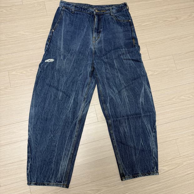 [A3] 아더에러 범프진 청바지