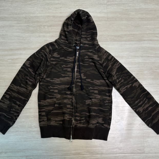 브라운 카모 후드집업