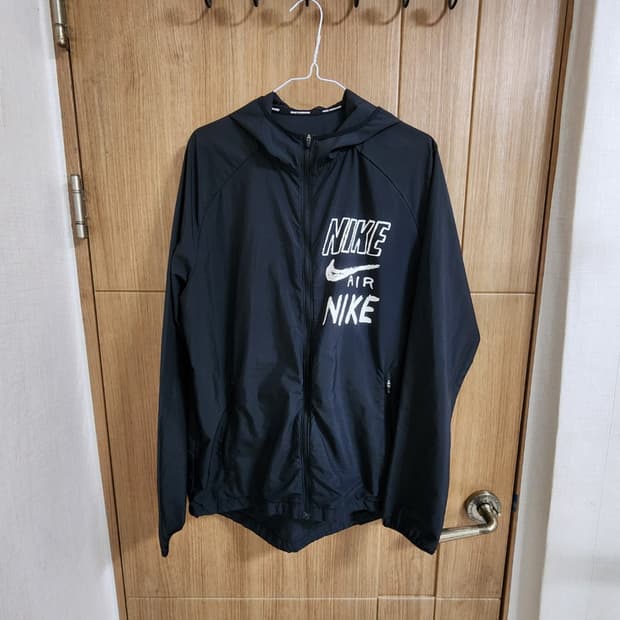 (100)나이키 경량 바람막이 점퍼