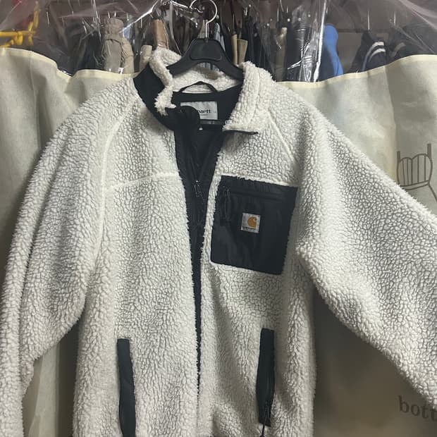 칼하트 WIP 플리스자켓