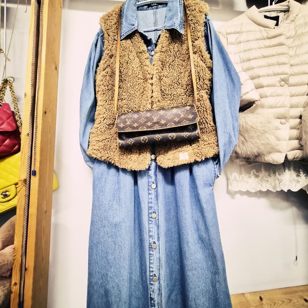 에이글 양털 뽀글이퍼 베스트