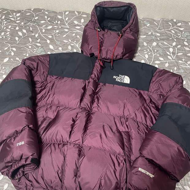 노스페이스 700 써밋시리즈 패딩