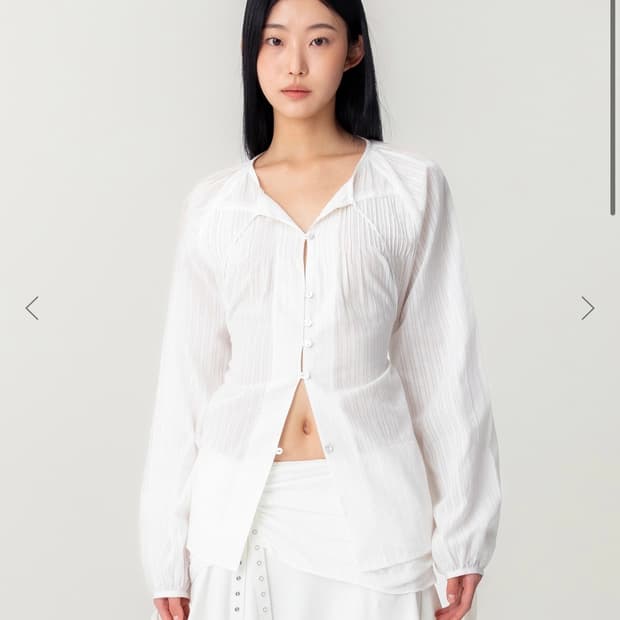 글로니 블라우스