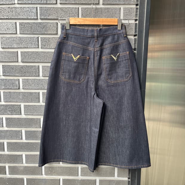 Valentino 발렌티노 버뮤다 데님 팬츠
