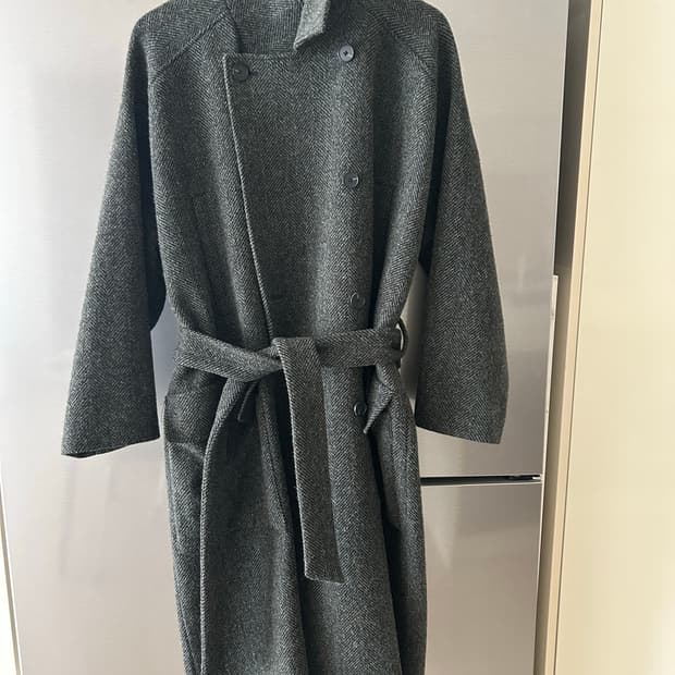 스튜디오톰보이 헤링본 더블 코트 