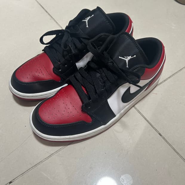 조던1 로우 브레드 토