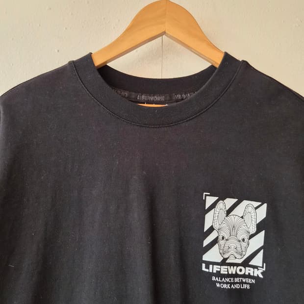 라이프워크 남성 블랙라운드반팔티셔츠 L사이즈