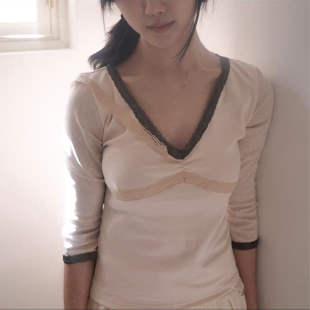 인앤양인하모니 레이스탑 핑크 lace top