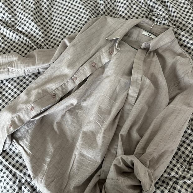 (M) A.ta vintage simple shirt