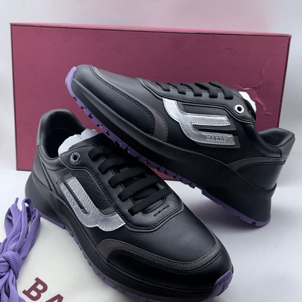 정품)발리 스나커즈250