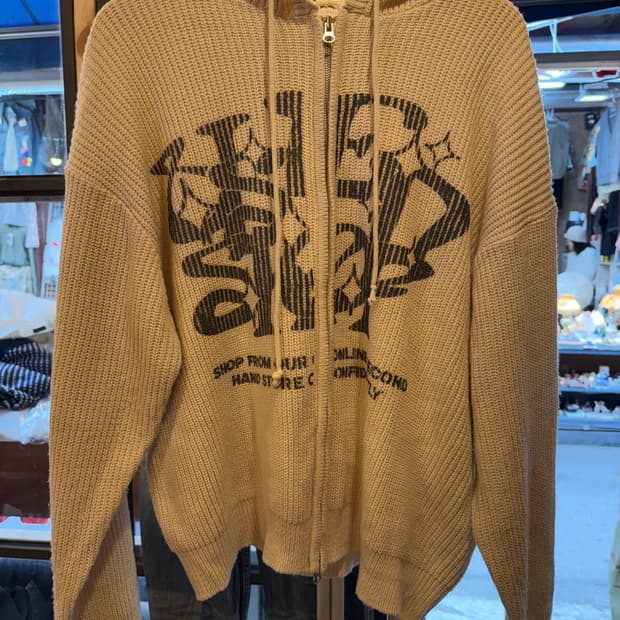 레터링 아이보리 후드 니트집업