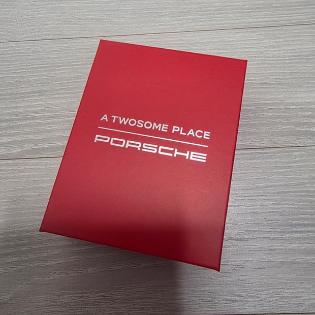 투썸  x  포르쉐 차량 키링  실버 (새상품)