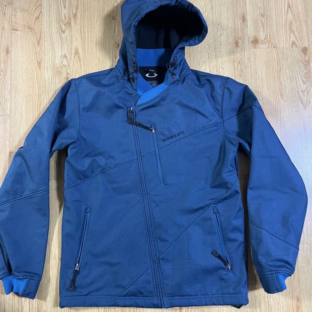 오클리 소프트쉘 파카