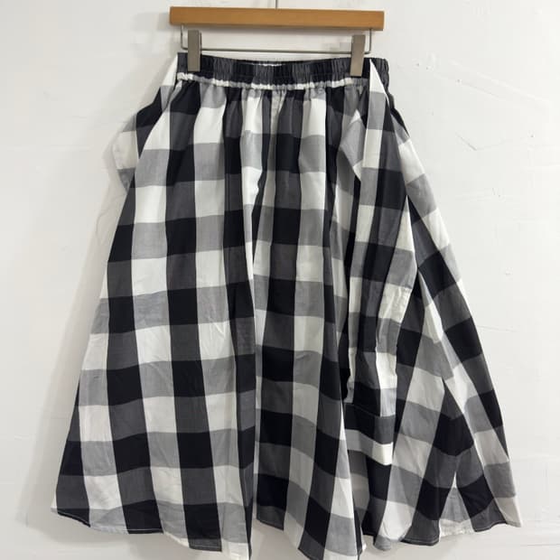 check design skirt
