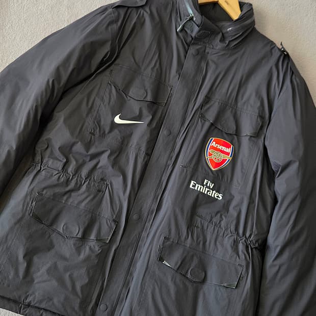 (95)
나이키 아스날 사이드라인 패딩 남