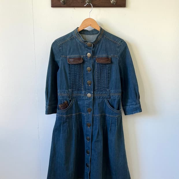 Coomb 도트 버튼 데님 원피스