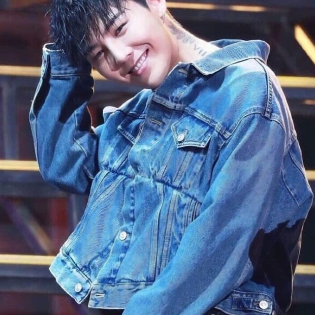 [구매] 발렌시아가 스윙데님