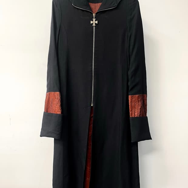 키라라 고딕 프란체스카 집 코트