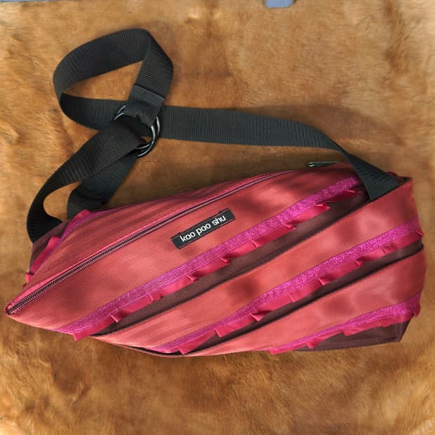 카오파오슈 USA 3D 숄더백