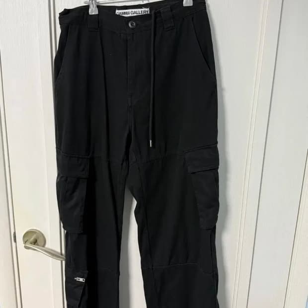 감마갤러리 멀티카고팬츠 블랙 s size