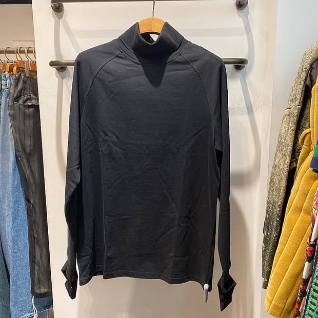 XYN COLLECTION 터틀넥 롱슬리브 80%