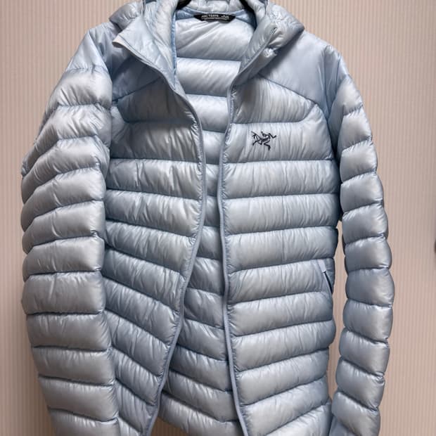 아크테릭스 세륨 xl 에테르색상