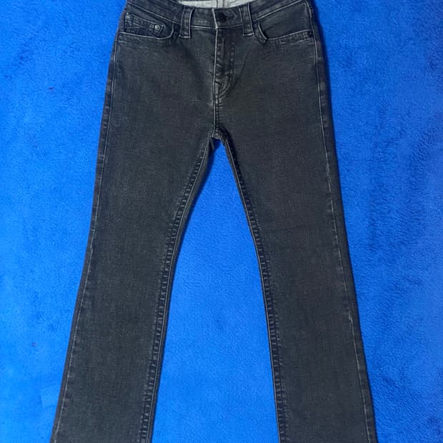 TrueReligion 트루릴리젼 블랙 워싱 데님 바지 28