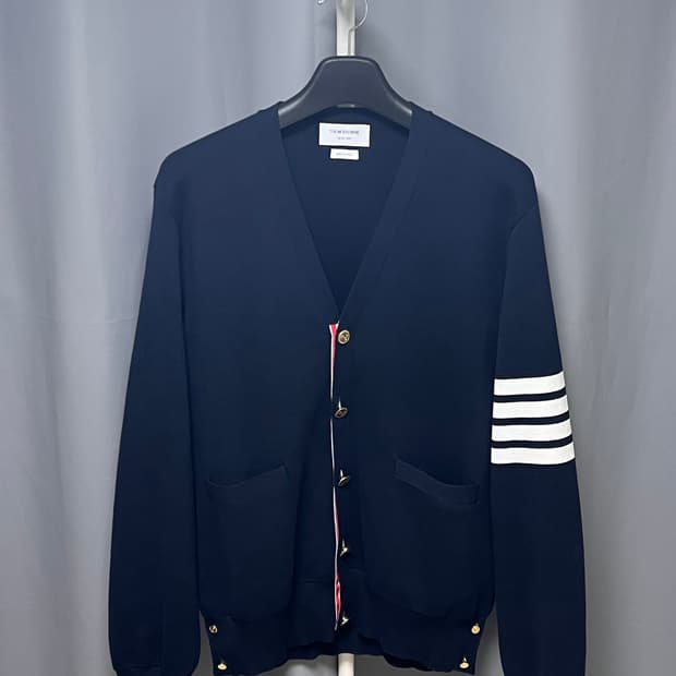 [정품] 4 톰브라운 밀라노스티치 금장 가디건 네이비