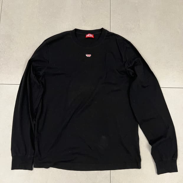 디젤 로고 롱슬리브 블랙 xl