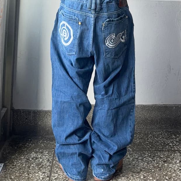 COOGI 자수 데님 팬츠