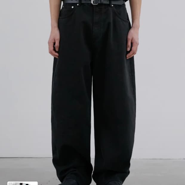 브랜디드 페이디드 블랙진