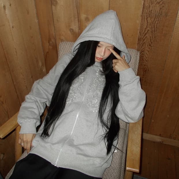 플레어업 후드집업 Ruffle Zip Hoodie