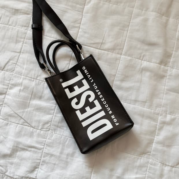 디젤 미니 크로스백