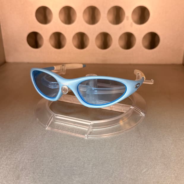 오클리 Minute 미뉴트 (1999)